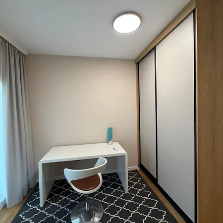 Two Bedroom In Center