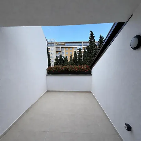Apartament Two Bedroom In Center *