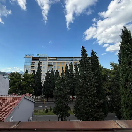 Two Bedroom In Center Apartament *